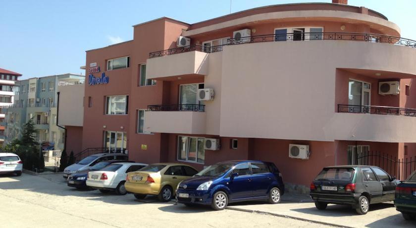 Femili Hotel Diveda Sveti Vlas Εξωτερικό φωτογραφία